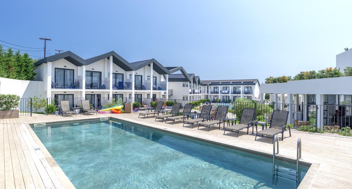 Aqua Bay Hotel Plános Exterior foto